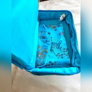 ADG HK Travel Storage bags/organizer set,2 Pcs.like new.